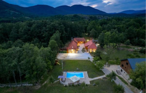 Awesome Home In Gracac With Sauna